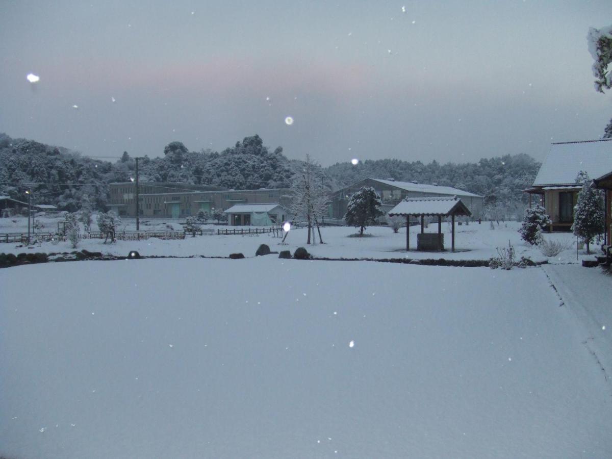 Guesthouse Suzukaze Shibushi Exterior foto